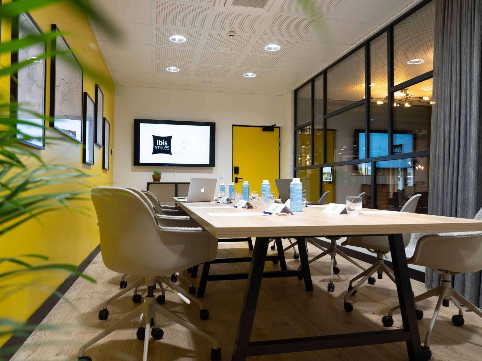 Hotel Ibis Styles Centre Gare 3*